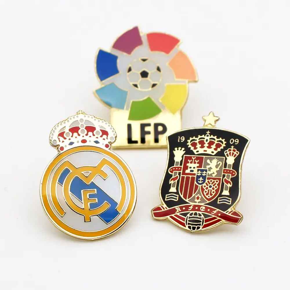 Custom Metal Badges